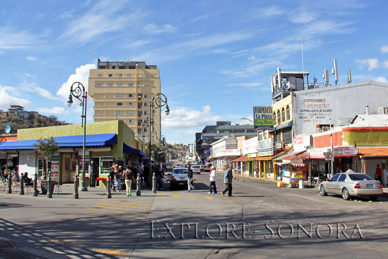 The border tourism zone of Nogales, Sonora